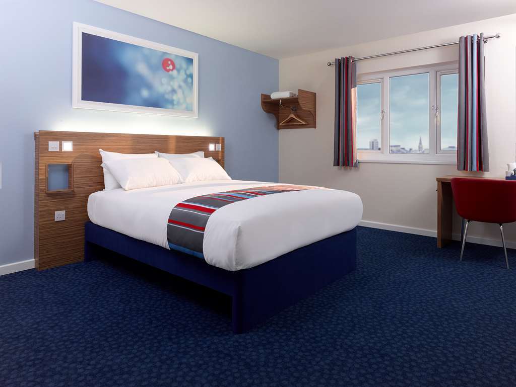 Travelodge Helensburgh Seafront Room photo