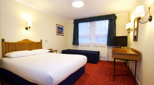 Travelodge Helensburgh Seafront Room photo